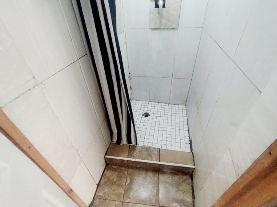 10 Bedroom Property for Sale in Quigney Eastern Cape